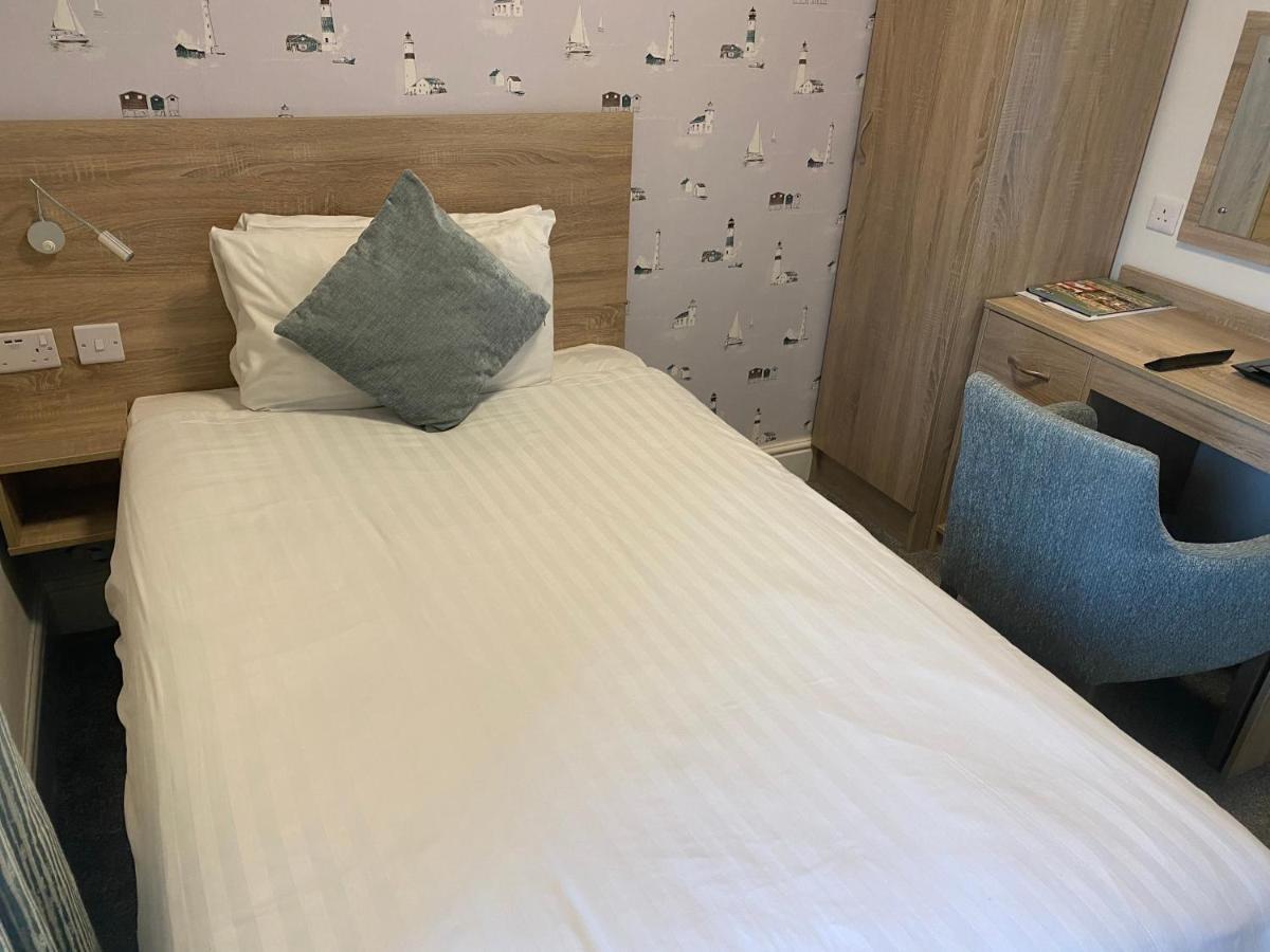 The Clarendon Hotel Morecambe Kültér fotó